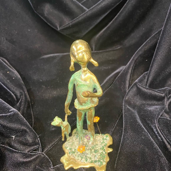 Vintage Posh Malcolm Moran girl with bear bronze figure - Picture 1 of 10
